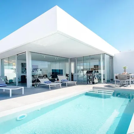 Vila Luxury La Mia With Heated Pool Callao Salvaje