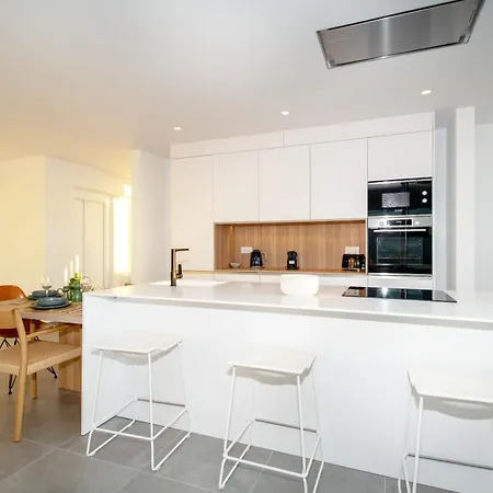 Luxury La Mia With Heated Pool Vila *